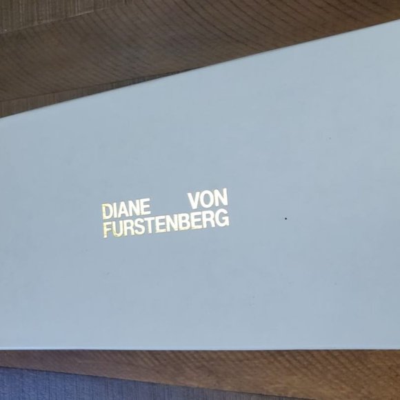 Diane Von Furstenberg Link Slide Sandals - Picture 4 of 6